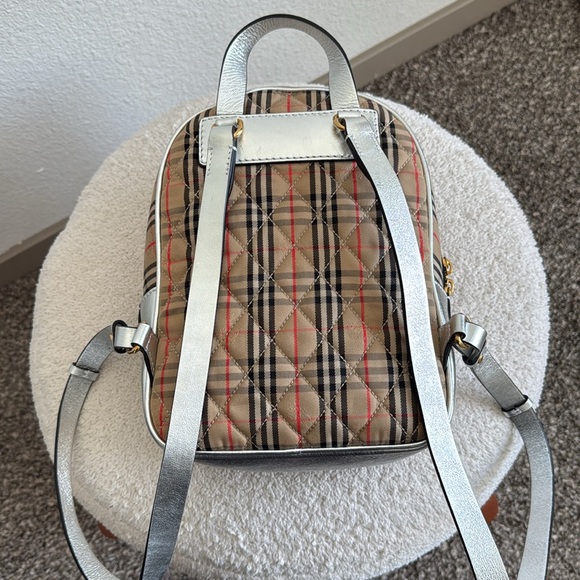 Burberry backpack - Picture 2 of 8